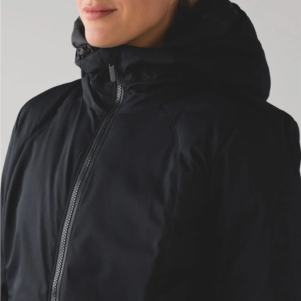 Lululemon Fluff The Cold Hooded Long 600 Fill Goose Down Parka in Black Size 4